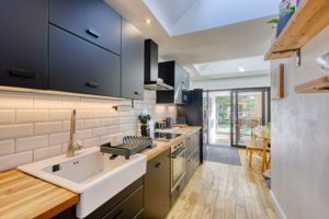 Kitchen- click for photo gallery